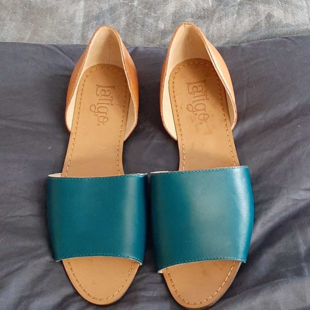 Latigo slide on sandles size 8